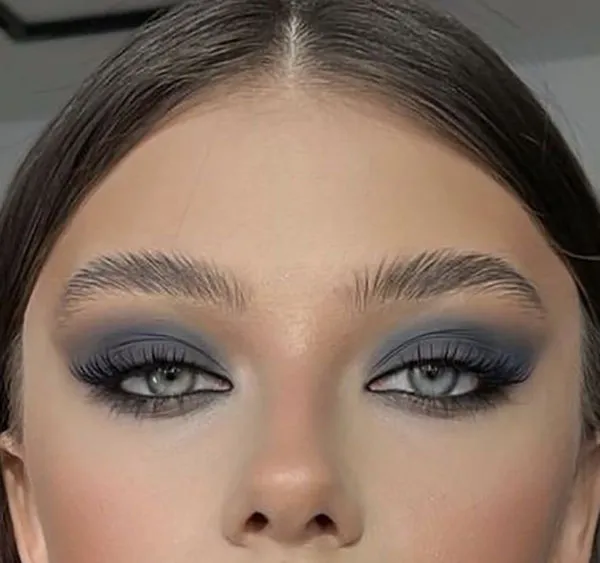 Eye shadows are trending 16