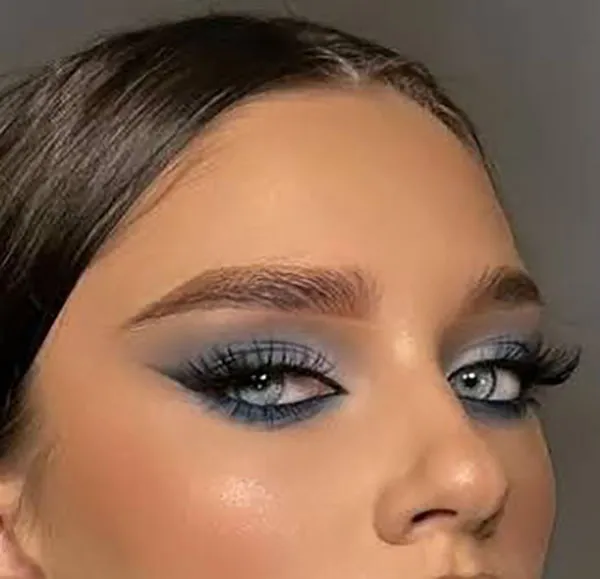 Eye shadows are trending 8
