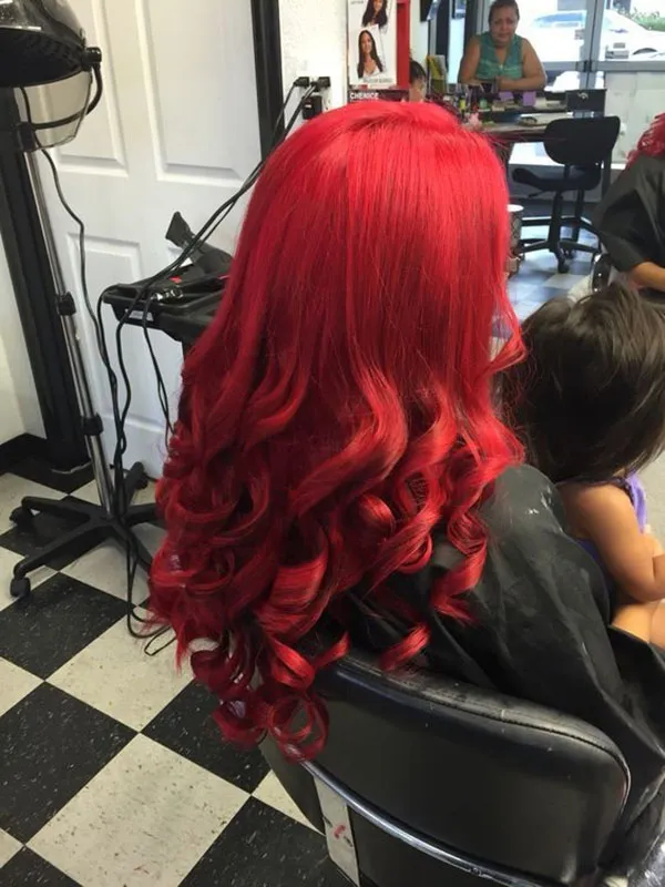 32 رنگ مو قرمز فانتزی؛ برای دخترایی که میخوان متفاوت بدرخشن 😍 8 Fantasy red hair color 5