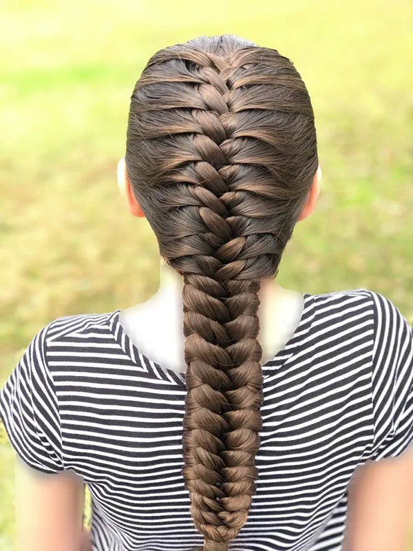 Fishtail braid hair tutorial 8