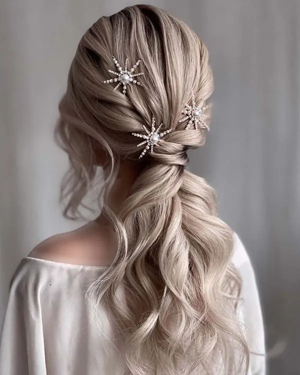 Hairstyles for girls halls 16
