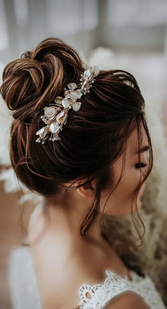 Hairstyles for girls halls 22