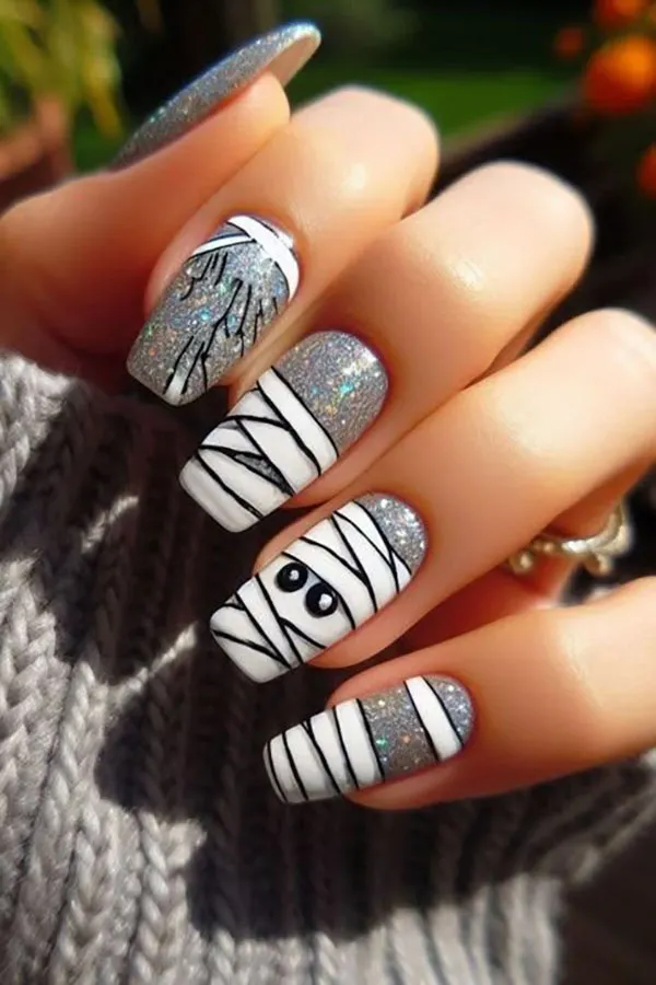 34 طرح ناخن هالووین ترسناک ولی شیرین ؛ ناخنات هم آمادهی هالووین شدن؟ 🎃 23 Halloween nail design 18
