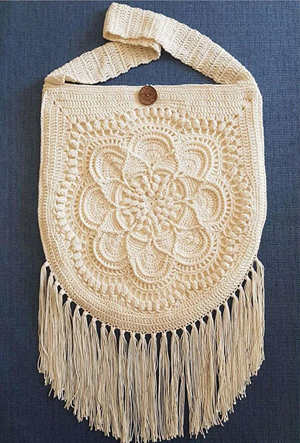 How to weave a raffia bag 10