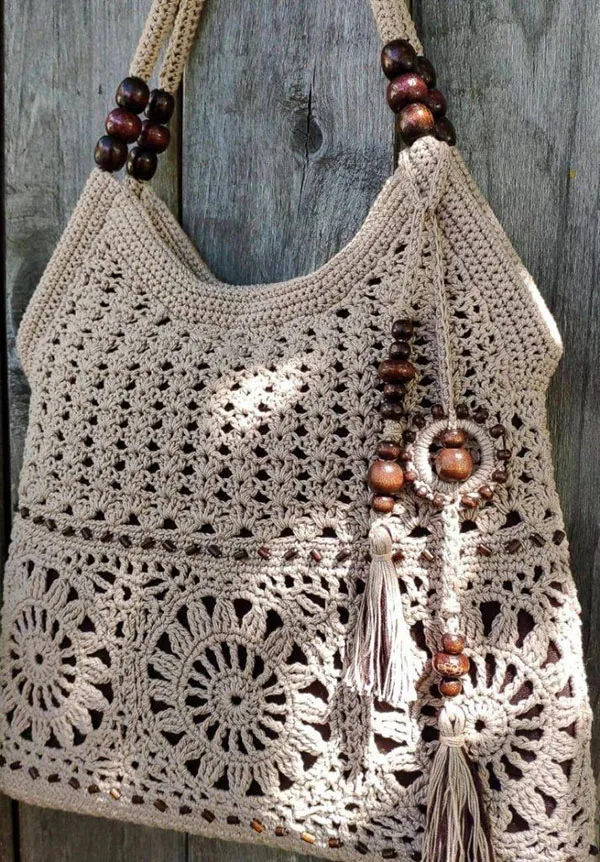 How to weave a raffia bag 6