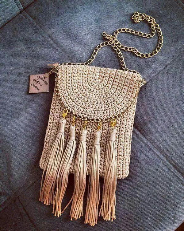 How to weave a raffia bag 7