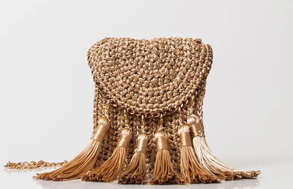 How to weave a raffia bag 8