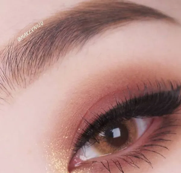 Korean eyebrow model 1