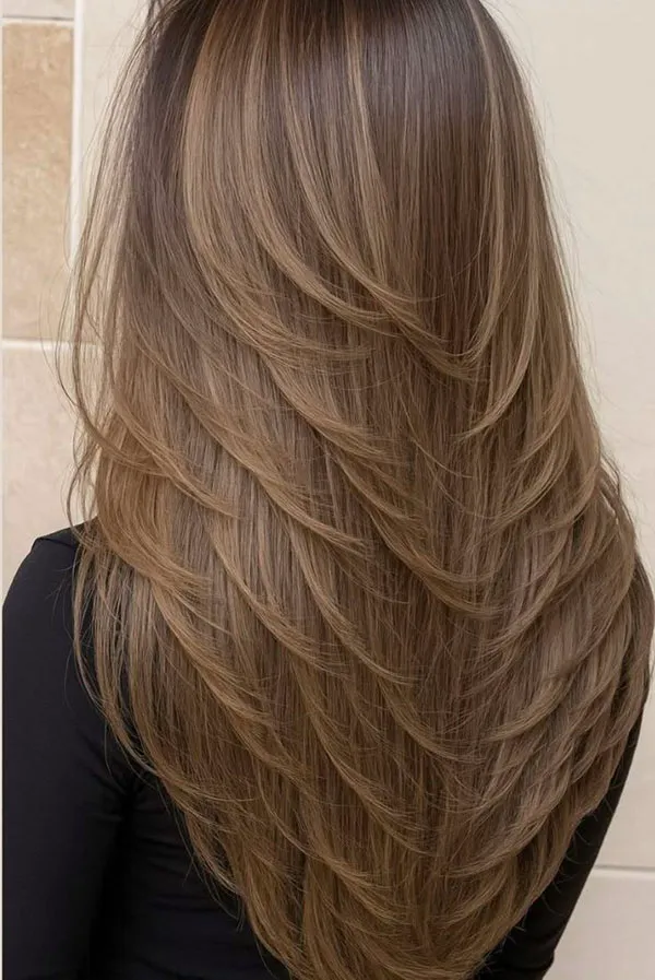 Layered hairstyle 16