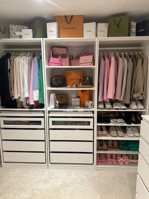 35 ایده چیدمان داخل کمد دیواری؛ از شلوغی تا آرامش در چند حرکت! 6 Layout inside the closet 4