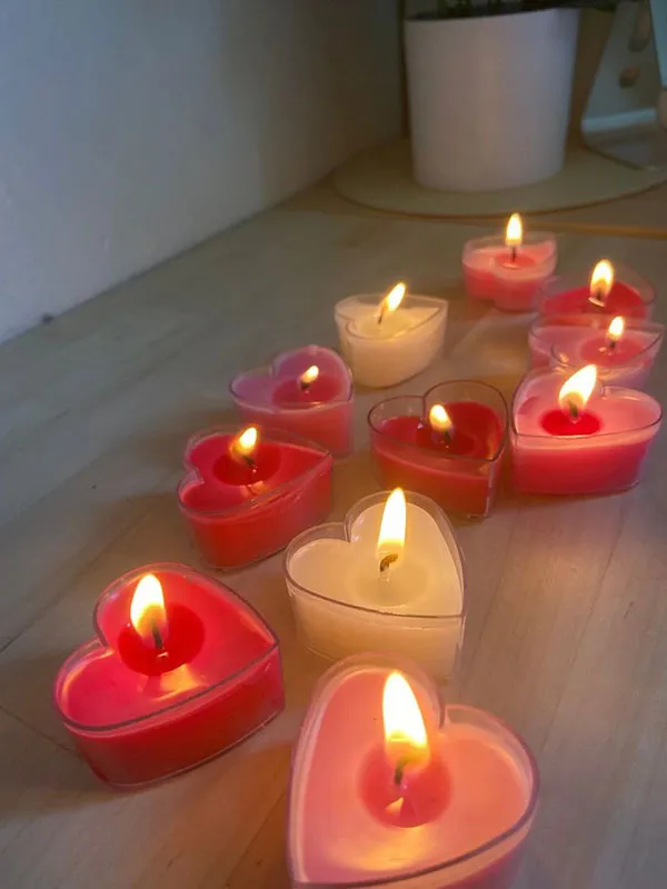 Making candles with water and oil 10