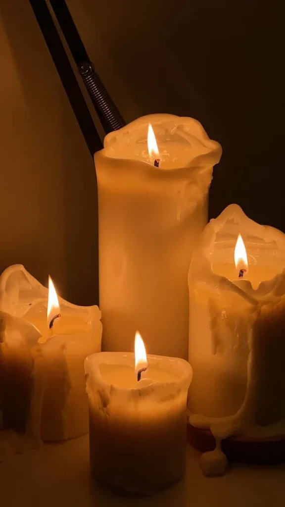 Making candles with water and oil 4