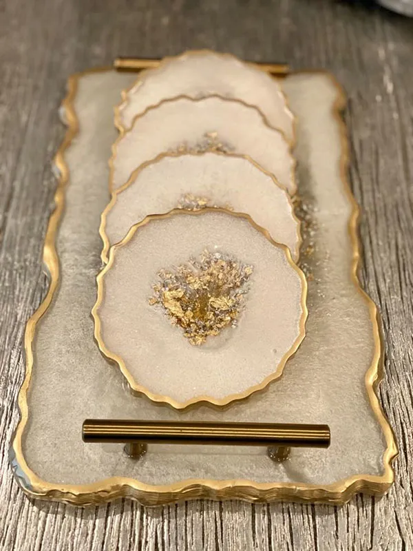 سینی مجلسی جدید 1404؛ جزئیات لوکسی که میز پذیراییت رو خاص میکنن 21 New dining tray 17