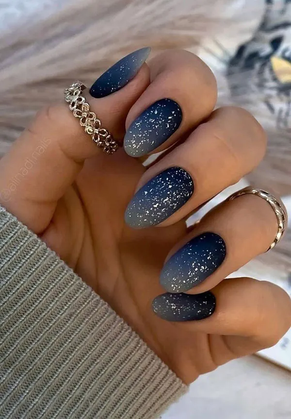 32 مدل ناخن ژلیش جدید دخترانه | ترکیب نود، کروم و حس مینیمال! 19 New girls gel nail style 15