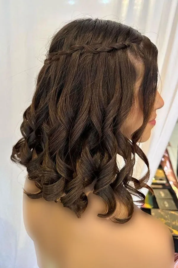 جدیدترین مدل شینیون مو مشکی باز 1404؛ انتخاب دخترونه برای مهمونیها! 22 Open black hair bun 18