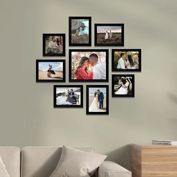 Photo frame arrangement in the reception area 15