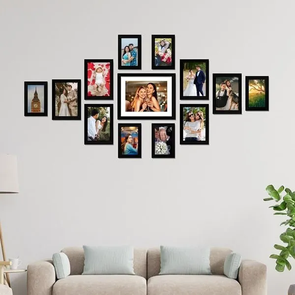 Photo frame arrangement in the reception area 22