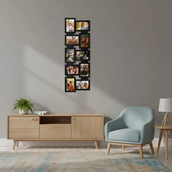 Photo frame arrangement in the reception area 6