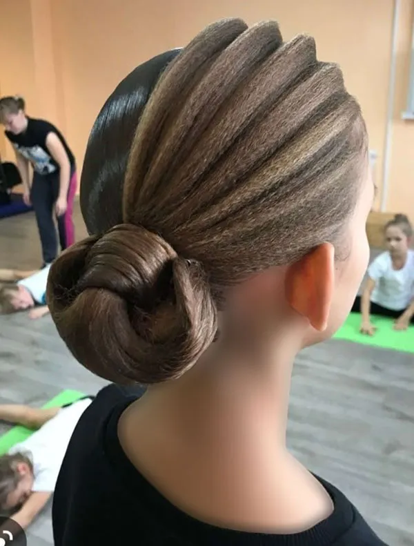 Russian chignon 11
