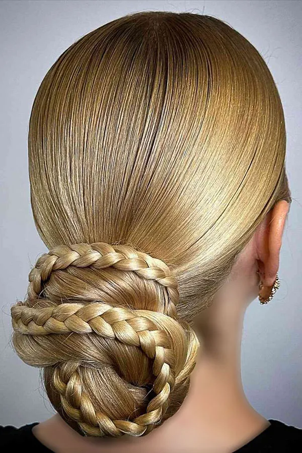 Russian chignon 18