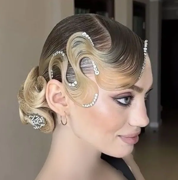Russian chignon 3