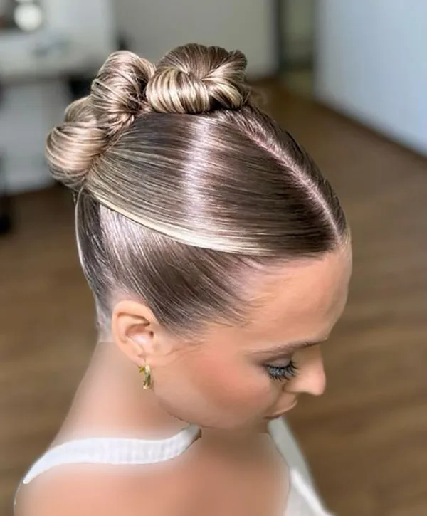 Russian chignon 32