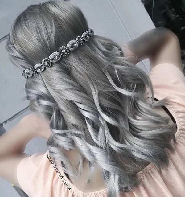 30 مدل رنگ موی نقره ای؛ مثل ماه بدرخش 🌕💇♀️ 32 Silver hair color 7