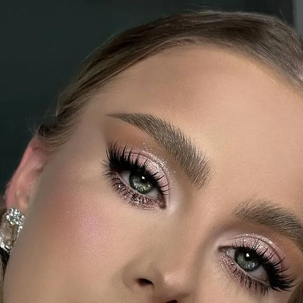 آموزش میکاپ ساده چشم 1404 برای تازهکارها؛ با کمترین لوازم، بیشترین تأثیر! 16 Simple eye makeup tutorial 14