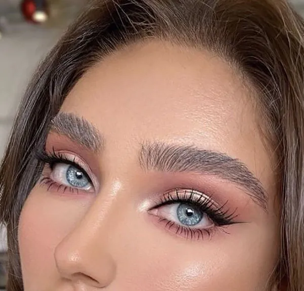 آموزش میکاپ ساده چشم 1404 برای تازهکارها؛ با کمترین لوازم، بیشترین تأثیر! 18 Simple eye makeup tutorial 16