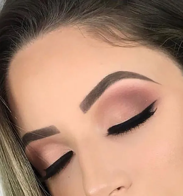 آموزش میکاپ ساده چشم 1404 برای تازهکارها؛ با کمترین لوازم، بیشترین تأثیر! 20 Simple eye makeup tutorial 17