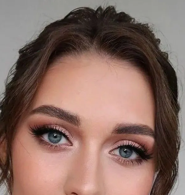 آموزش میکاپ ساده چشم 1404 برای تازهکارها؛ با کمترین لوازم، بیشترین تأثیر! 31 Simple eye makeup tutorial 27