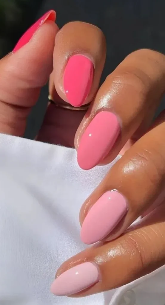37 مدل طرح ناخن صورتی ساده؛ ظرافت دخترونه در اوج سادگی 🌸 32 Simple pink nail design 29
