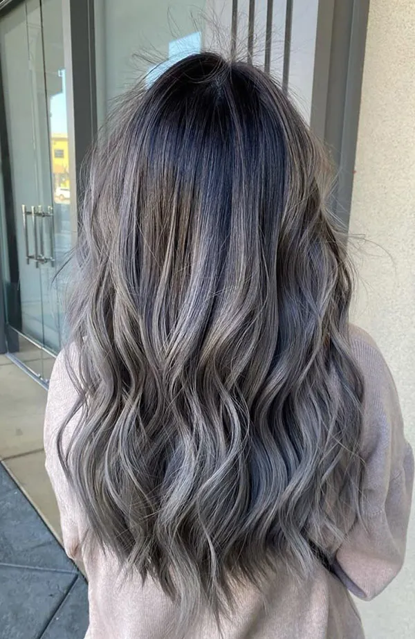 30 مدل رنگ مو دودی ساده؛استایل محبوب امسال! 21 Simple smoky hair color 16