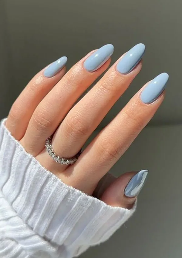 37 مدل ناخن ابی اسمانی زیبا؛ لمس آرامش روی نوک انگشتها 💙 17 Sky blue nail design 12