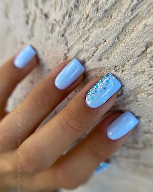 37 مدل ناخن ابی اسمانی زیبا؛ لمس آرامش روی نوک انگشتها 💙 22 Sky blue nail design 19