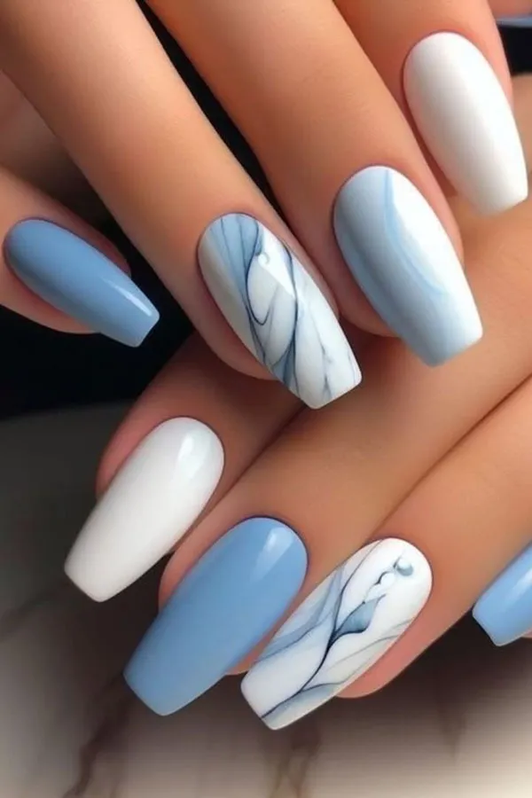 37 مدل ناخن ابی اسمانی زیبا؛ لمس آرامش روی نوک انگشتها 💙 7 Sky blue nail design 4