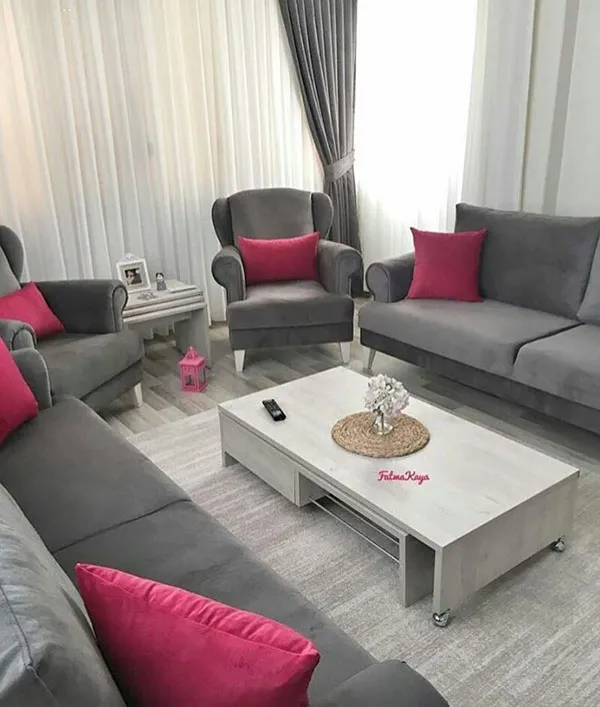 33 ایده چیدمان مبل راحتی؛ چطور خونت دنج و شیک تر بشه؟ 10 Sofa arrangement 7