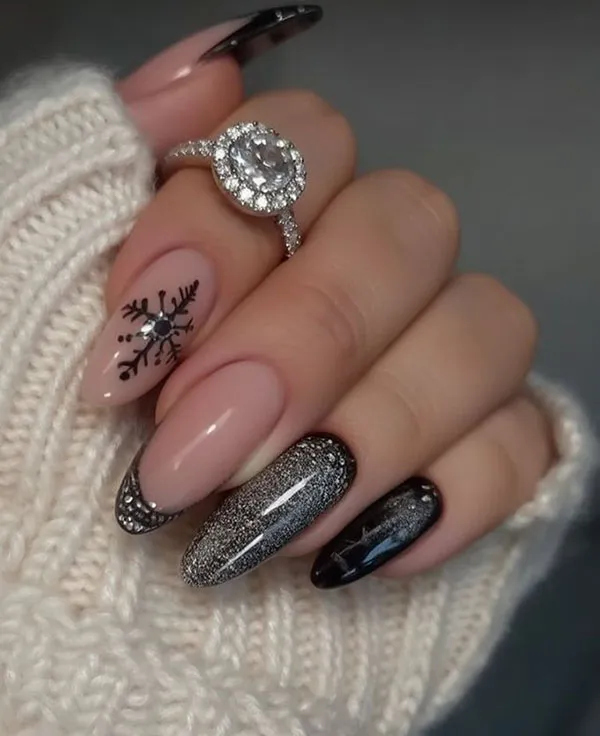 Stylish girly nail design 26