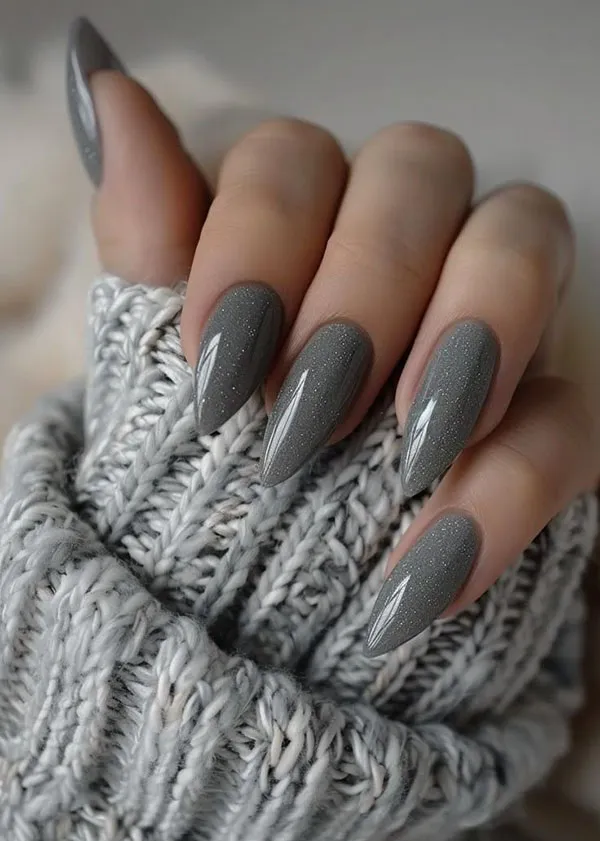 Stylish girly nail design 27
