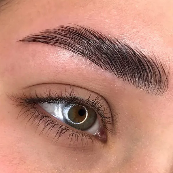 جدیدترین مدل ابرو میکرو 2025؛ طبیعی، شیک و فوقالعاده خاص ! 35 The latest micro eyebrow model 32