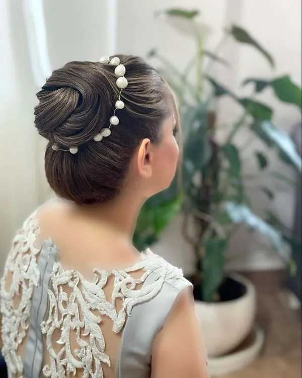 Tomato hairstyle for wedding 7