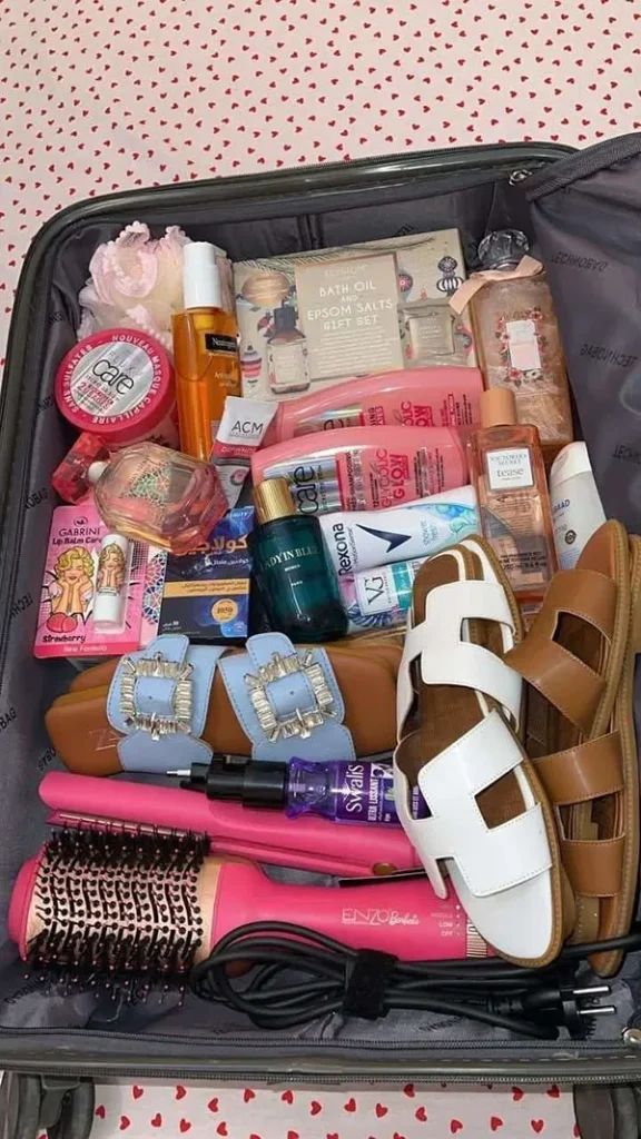 31 ایده چیدمان چمدان مسافرت | ترفندهایی که هر مسافری باید بلد باشه! 29 Travel luggage arrangement 23