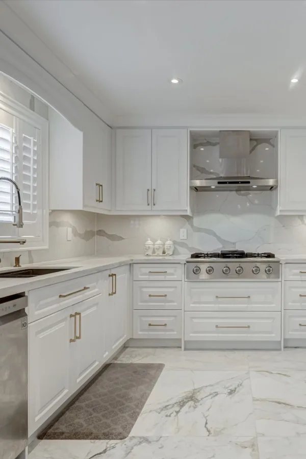 classic white cabinet diakoland photo 13