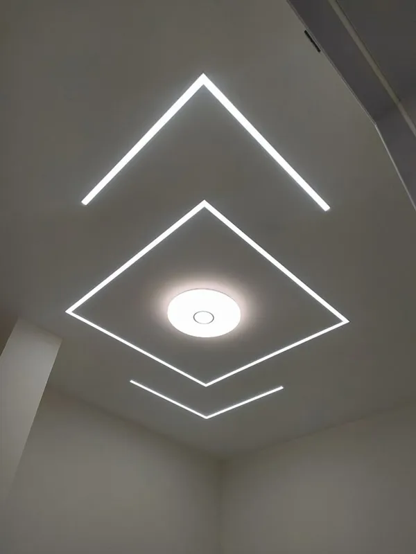 35 طرح لاین نوری سقف؛ ترندی مدرن برای دکوراسیون! 31 line lighting ceiling diakoland photo 28