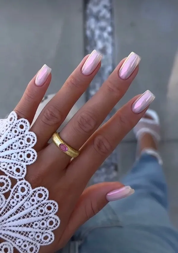 pink chrome nails trend diakoland photo 32