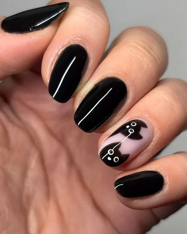 Black nail design for girls 17