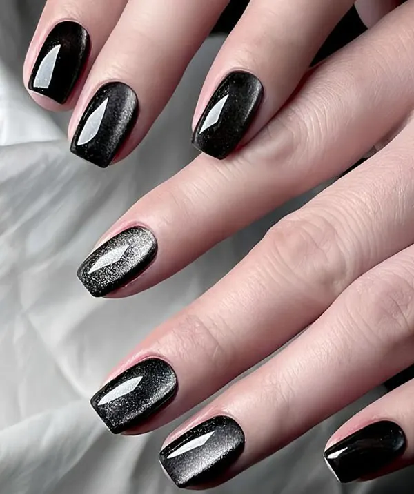 Black nail design for girls 32