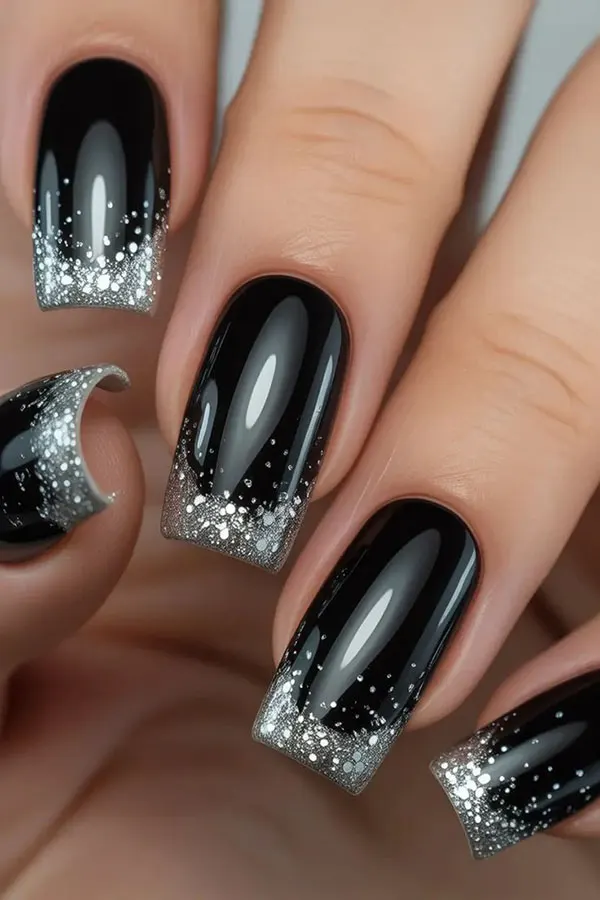 Black nail design for girls 4