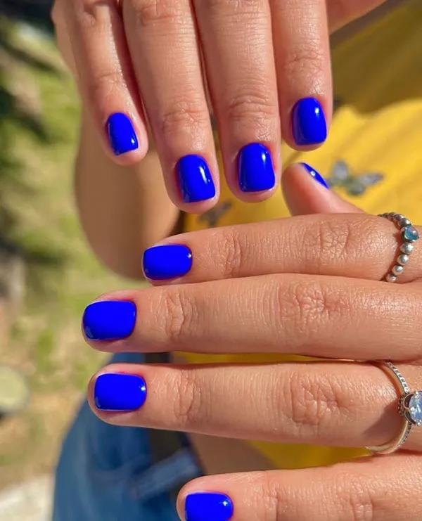 Blue nail implant 1