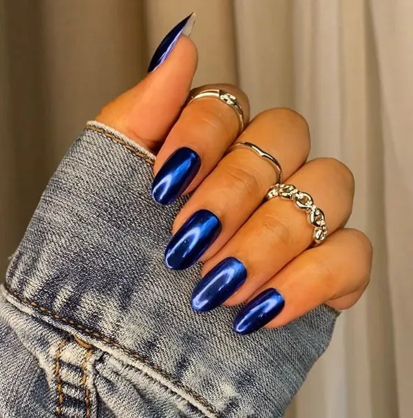 Blue nail implant 15